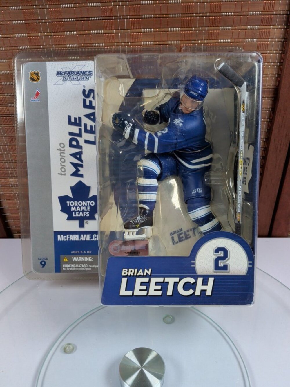 McFarlane's NHL Series 9 BRIAN LEETCH - TORONTO MAPLE LEAFS figure